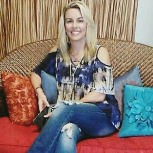 Meet your Posher, Stacy